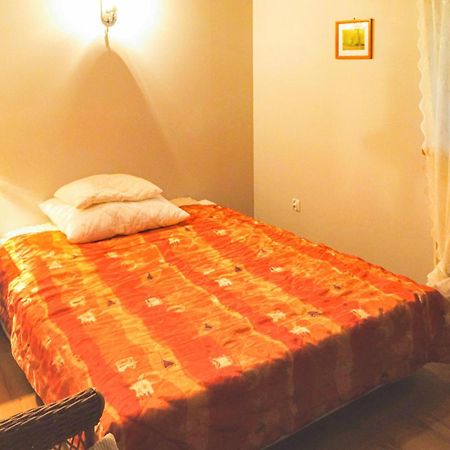Awesome Home In Pleszew With Wifi Zawidowice Esterno foto