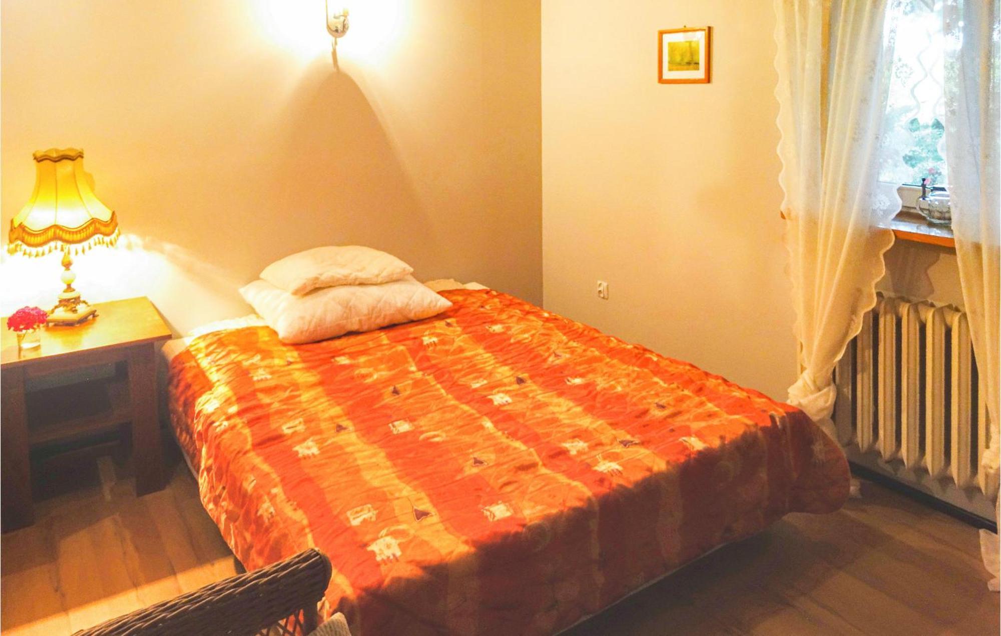 Awesome Home In Pleszew With Wifi Zawidowice Esterno foto